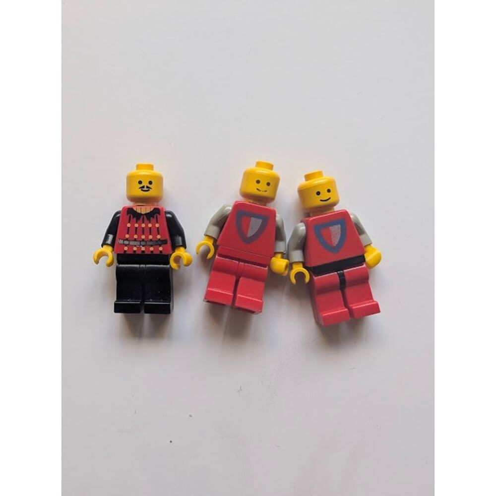Vintage LEGO Castle Minifigures Lot of 3 Crusaders Knights Scale Mail 1980s 90s